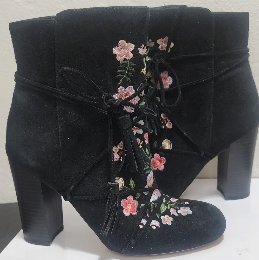 Sam Edelman Black Floral Heeled Boots - Picture 4 of 4